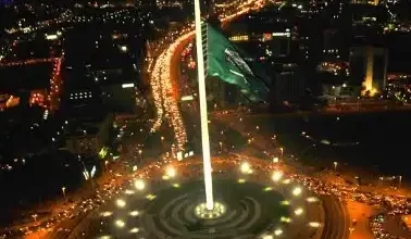 في اي عام تم رفع سارية العلم في جدة ؟ أكبر سارية علم في العالم